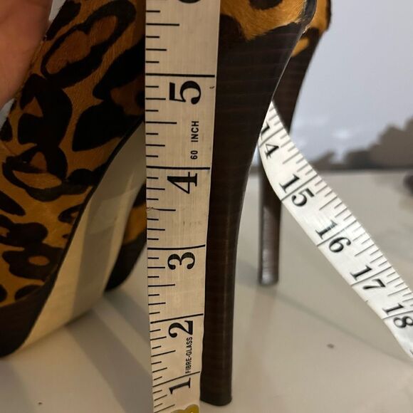 Bebe Animal Print Platform Heels Size 7 - Picture 10 of 10